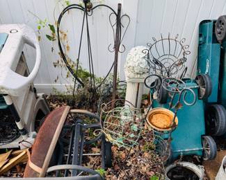 Outdoor decor & tools