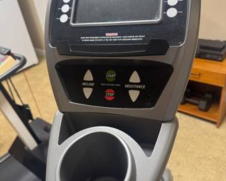 Vision fitness premier elliptical