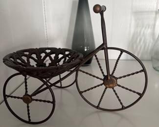 Cast plant/candle holder