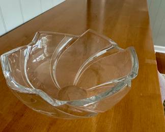 Cast Riedel Petal Crystal bowl