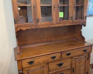 Young Republic Solid Hard Rock Maple Hutch