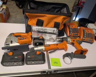Ridgid Cordless Combo Kit