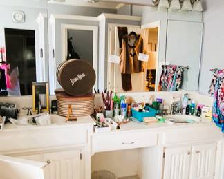 Bathroom vanity and mirrors