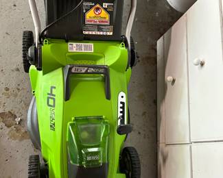 Greenworks Lawn mower