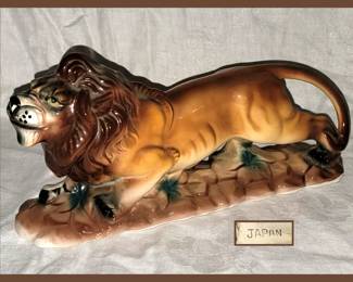 Vintage Ceramic Lion Made in Japan