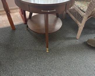 Mersman 8201 Drum Table
