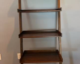 Leaning Shelf Unit with 5 Shelves