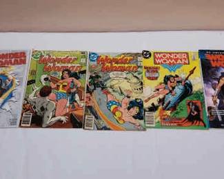 Wonder Woman Comic Lot 