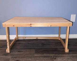 Small Table Not Sanded Nor Painted