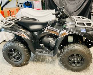  Kawasaki Brute Force 4x4 ATV with spare wheels