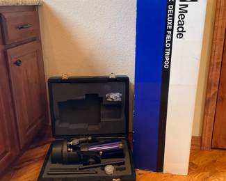 Meade ETX Telescope, Field Tripod