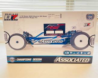 New Team Associated Electric Offroad Buggy Kit