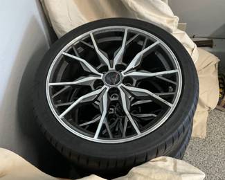 Corvette C8 Rims/Tires