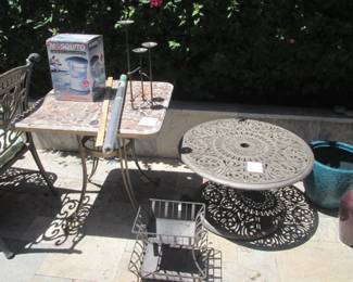 Patio Table with Pebble Top