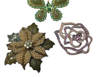 Vintage Costume Jewelry Christmas Poinsettia Brooch Pin Liz Claiborne