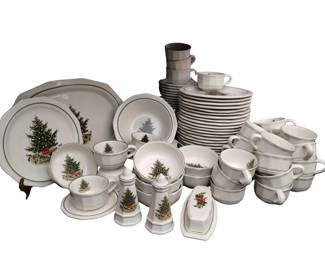 Pfaltzgraff Christmas Tree Pattern Dishes Set + Serving