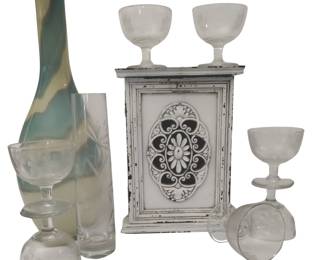 Daisy Flower Etched Sherbet Ice Cream Dishes Art Glass Vase & Decor