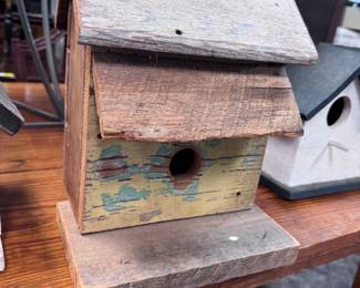 Rustic Birdhouse