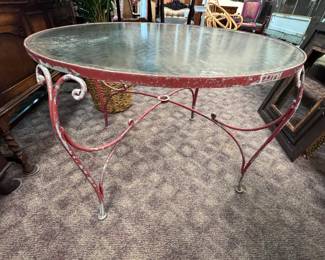 Detail of Table to Patio Set