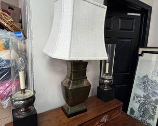 Large Hollywood Regency Brass Lamp - HEAVY!