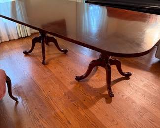 Large Antique Solid Double Pedestal Mahogany Dining Table