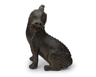 2132
A Chinese metal seated guardian lion scroll weight
Qing Dynasty (1644-1912) or later
Figure: 8.5" H x 4.5" W x 6.5" D
Estimate: $600 - $800