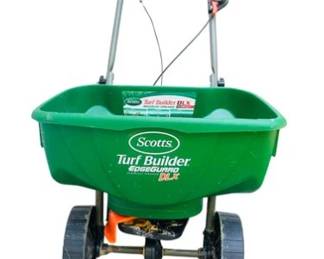 Scotts Turf Builder Edge Guard DLX - Broad Spreader