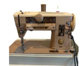 1958 Singer Slant -O-Matic With Case