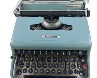 Vintage Olivetti Lettera 22 Portable Typewriter With Original Case