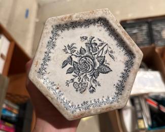 Rut Bryk tile