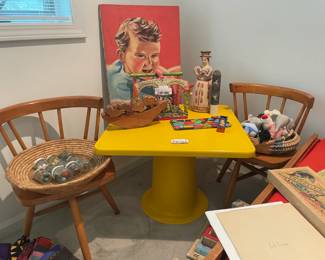 Yrjo Kukkapuro Saturnus Table