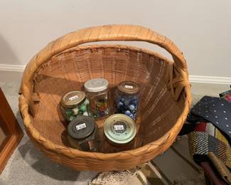 Marbles, Baskets 