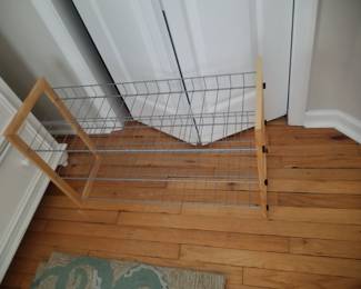 Shoe rack