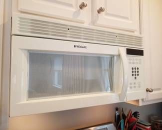 Frigidaire microwave oven