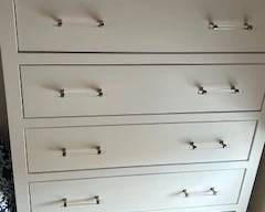 Modern 4-drawer dresser
