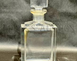 GLASS DECANTER