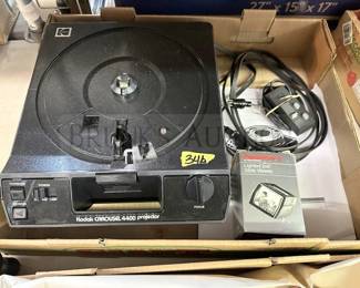 KODAK CAROUSEL 4400 PROJECTOR