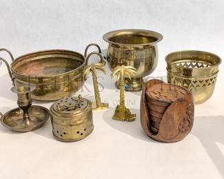 GROUP OF BRASS HOME DECOR