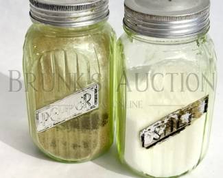 GLASSWARE SALT AND PEPPER