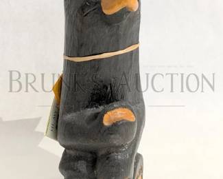 BIG SKY BEARS AND FRIENDS CARVED BEAR
