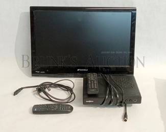 19" INSIGNIA TV & REMOTE