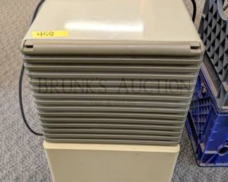 EMERSON QUIET COOL AUTOMATIC DEHUMIDIFIER