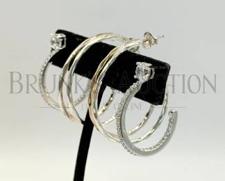 (2PRS) NIB STERLING EARRINGS