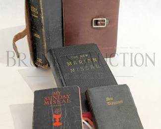 (3) BIBLE, MISSIAL, POCKET NEW TESTAMENT