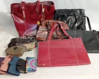 (5) WOMENS FASHION TOTES