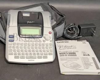 LABEL MAKER WITH CASE