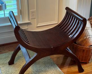 wooden bench