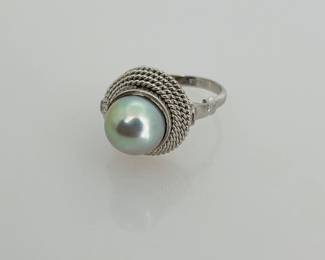 Furuya Cultured Pearl & Silver Ring