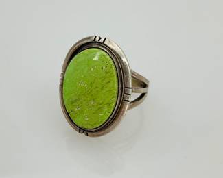 Navajo Gaspeite Sterling Silver Ring