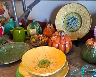 1930s Carlton Ware 2 piece salad serving dishes. Zell Baden Majolica Gold dessert plate on the background. Bordallo Pinheiro Cabbage collection plate.
